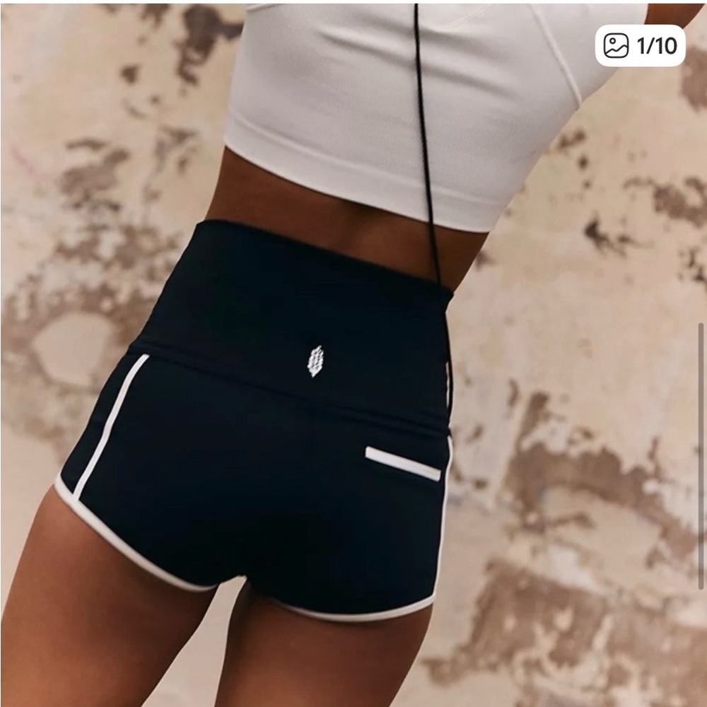 Free People Movement Island Time Active Shorts, M, Black